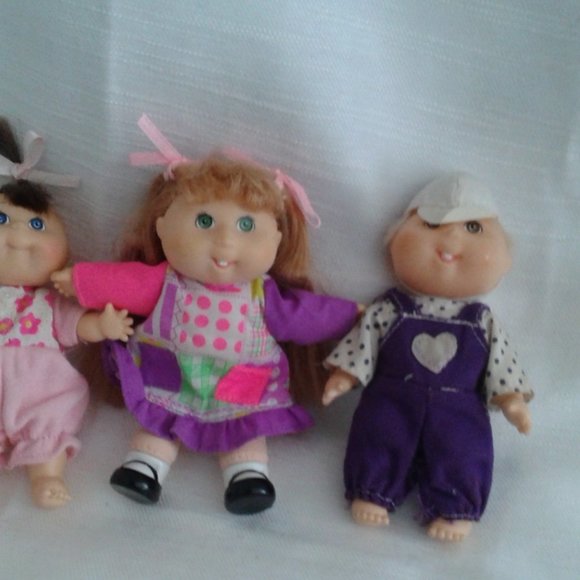 Cabbage Patch Dolls - Picture 14 of 14